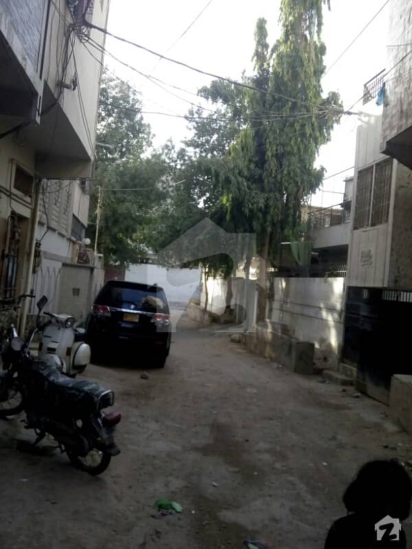 Gulshan E Iqbal Block 13D2 , 1st floor 4 rooms apartment Gulshane