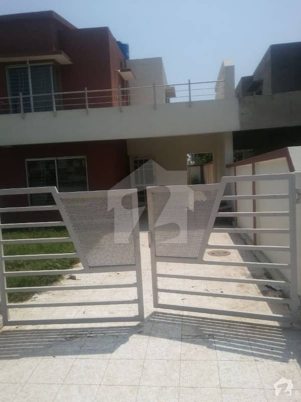 10 Marla House Is Available For Sale Eden Gardens, Eden, Lahore