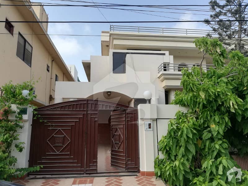 1000 Sq Yards Upper Portion For Rent DHA Phase 6, DHA Defence, Karachi