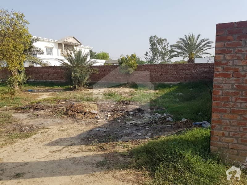 4 Kanal Plot For Farm House Available For Sale On Bedian Road Bedian