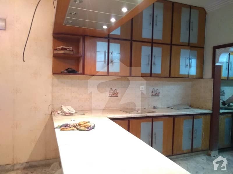 Afnan Duplex House Available For Sale GulistaneJauhar Block 3A