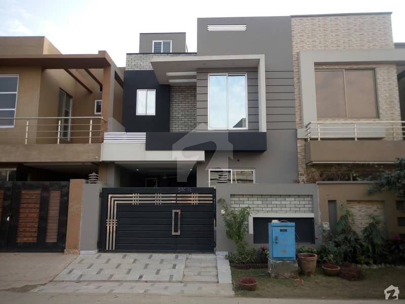 Brand New House For Sale In Paragon City Imperial 1 Block Paragon