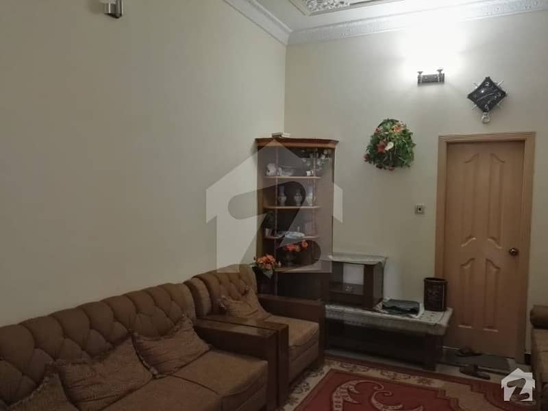 5 marla house 2. 50 story house for sale Qasim Market, Peshawar Road