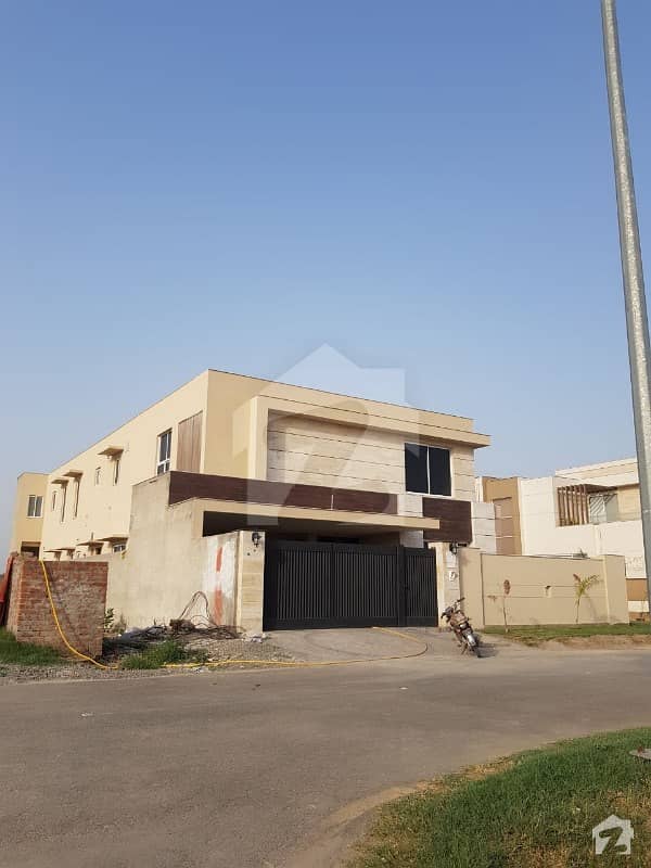 16 Marla Brand New Luxury House For Sale Abdullah Gardens, East Canal
