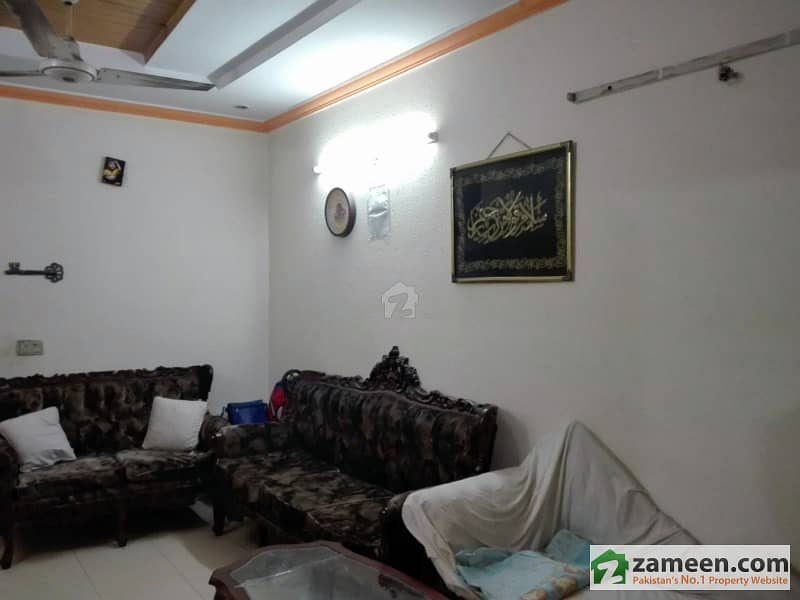 4th Floor Flat With Top Roof For Urgent Sale Lawrence Road, Lahore