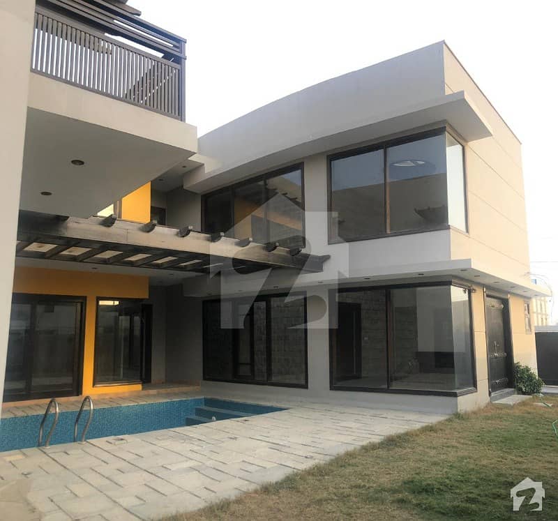 1000 Sq Yards Brand New House For Rent 7 Beds With Swimming Pool And