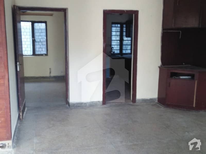 G11 House 25x50 Ground portion for rent available Near market and Near