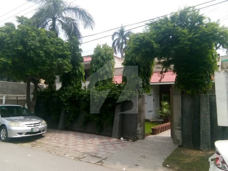 2 Kanal 2 Marla Beautiful House For Urgent Sale Garden Town Ahmed