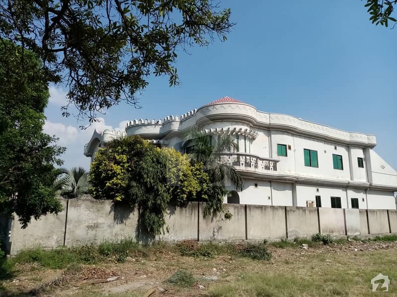 A Beautifully Built House At Good Location Wapda Town, Gujranwala