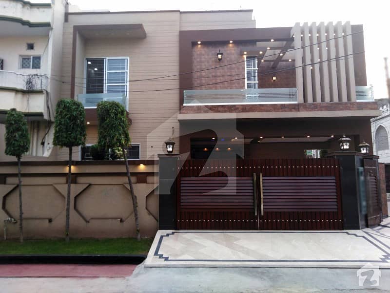 10 Marla Corner Luxury House For Sale In Raza Block Of Allama Iqbal