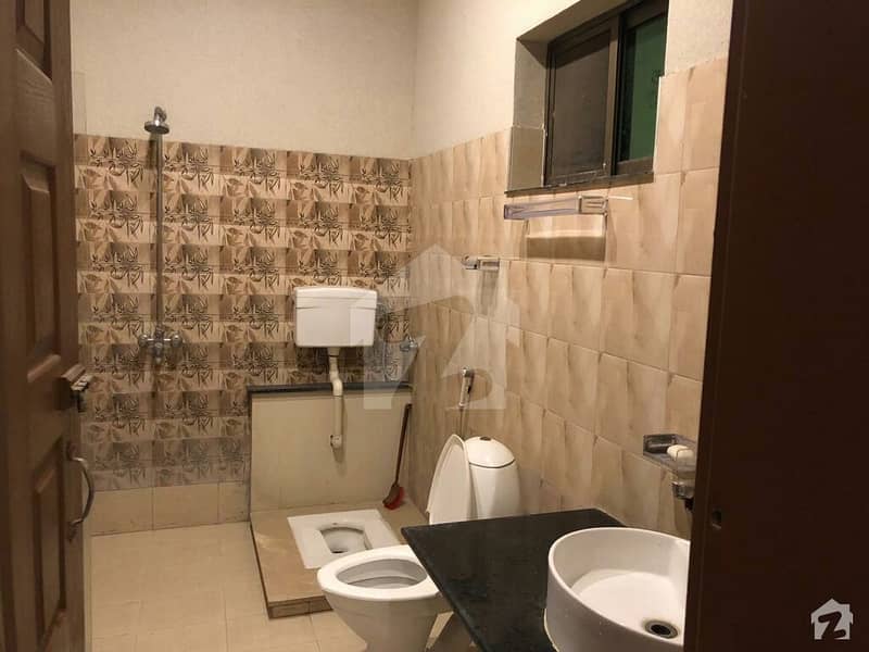 Here Is A Good Opportunity To Live In A WellBuilt House Eden Valley, Faisalabad ID17693401