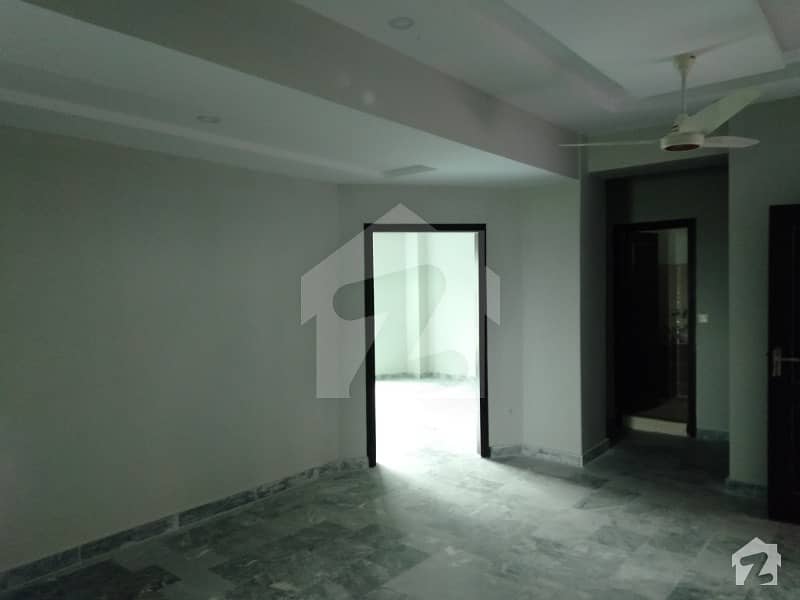 3 Beds Flat Is Available For Sale Jamrud Road, Peshawar ID17720810