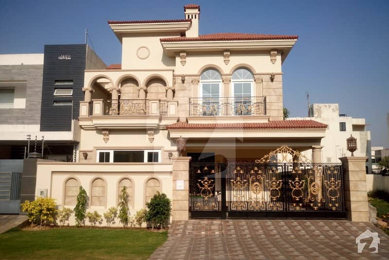 10 Marla Classic House For Sale In A Block Of Dha Phase 6 Lahore DHA