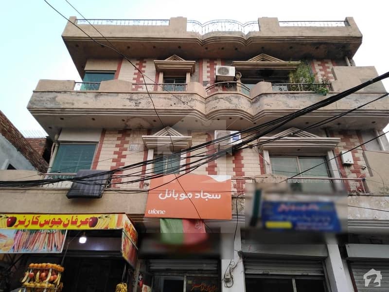 WellBuilt Apartment Available On Good Location Fazlia Colony, Shah