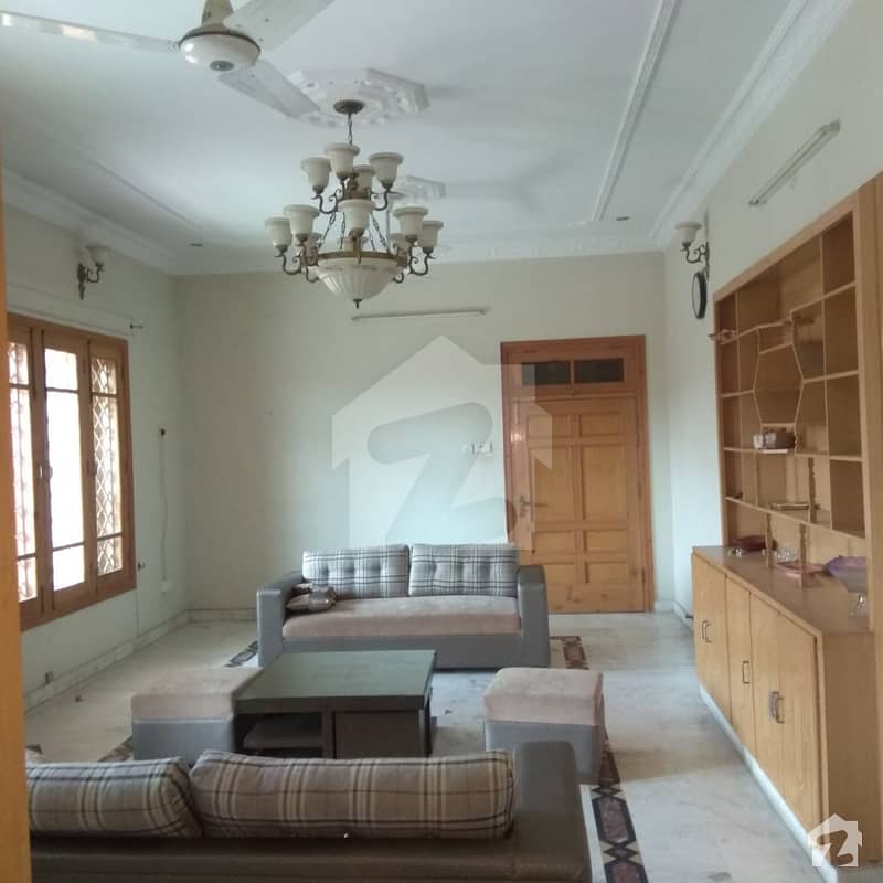 21 Marla House Professor Colony Full Street No 01 Professor Colony