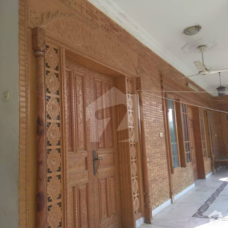 21 Marla House Professor Colony Full Street No 01 Professor Colony