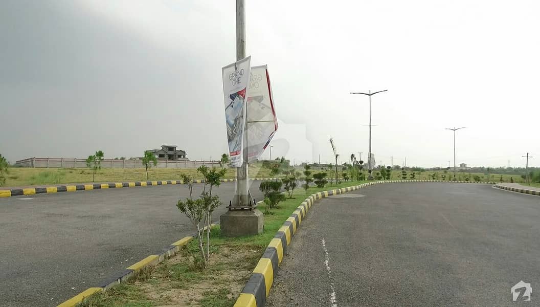 Block C 5 Kanal Outstanding Location Farm House Plot For Sale Multi