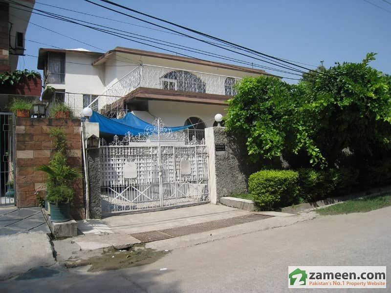 Marvelous 500 Sq. Yard 4 Bed House For Sale At Chaklala Scheme 3