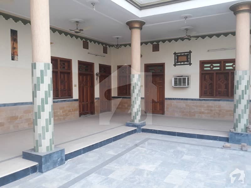 Peshawar Air Bararoad Side Gas Electricity Water Bore House For Rent