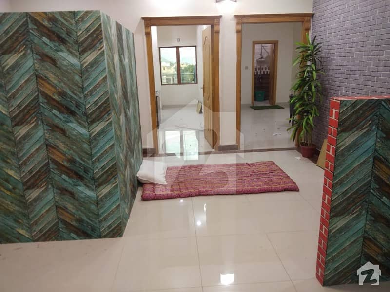 Property Connect Offers E11 1100 Square Feet Commercial Flat Available