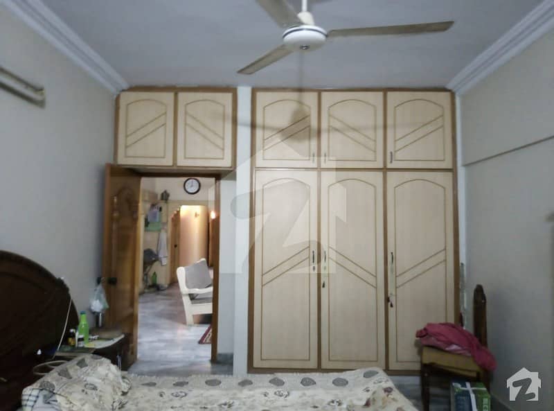 A Well Maintained Flat For Sale In Haroon Royal City Phase I Block 17