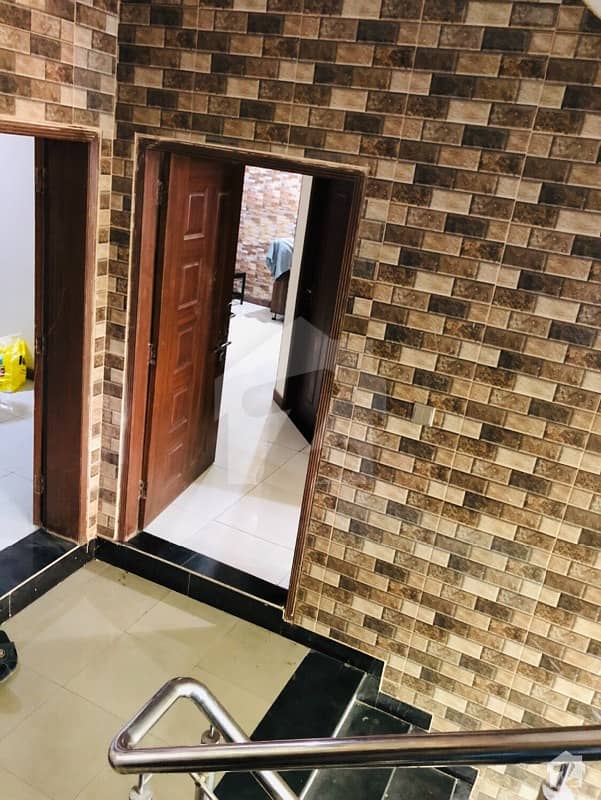 Super luxury furnished apartment available for ent Lawrence Road