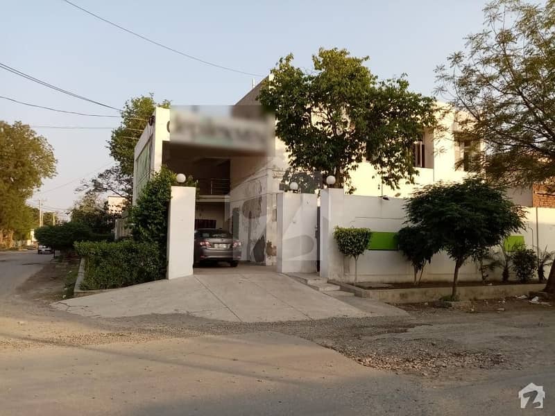 WellBuilt House Available At Good Location Peoples Colony Block A