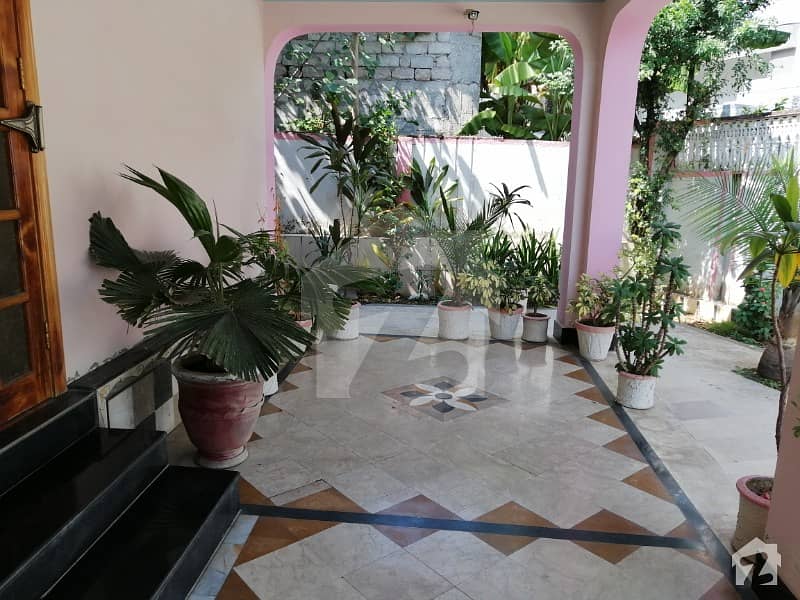 35 Marla House Is Available For Sale Center Gojra, Muzaffarabad