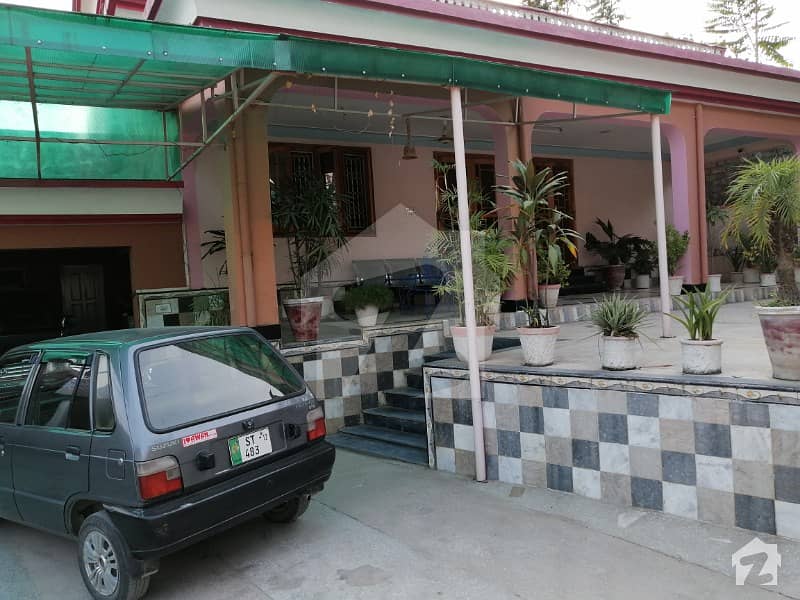35 Marla House Is Available For Sale Center Gojra, Muzaffarabad