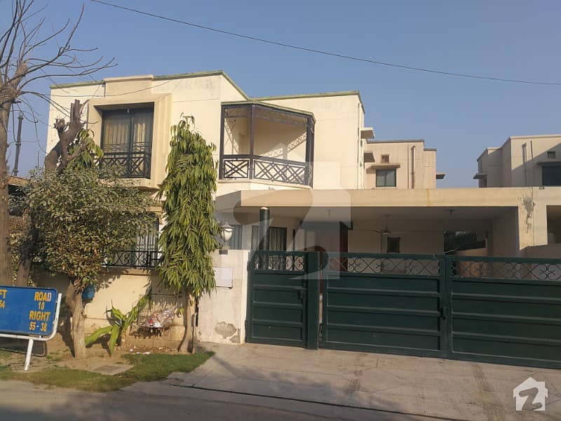 15 Marla House Is Available For Sale Eden Canal Villas, Eden, Lahore