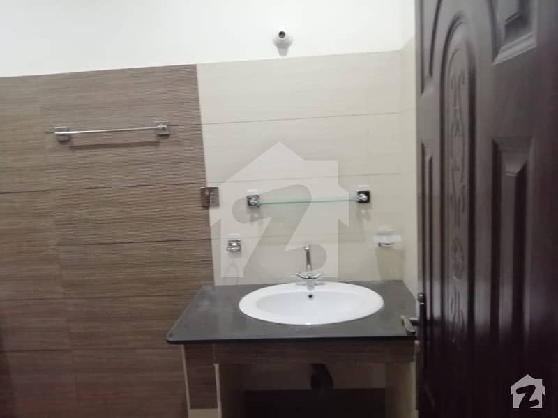 6 Marla Beautifully And Constructed House Available In Diamond City