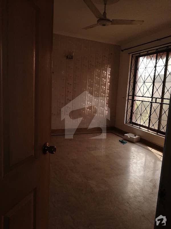 FAISAL TOWN BLOCK C 10 MARLA HOUSE FOR SALE Faisal Town Block C