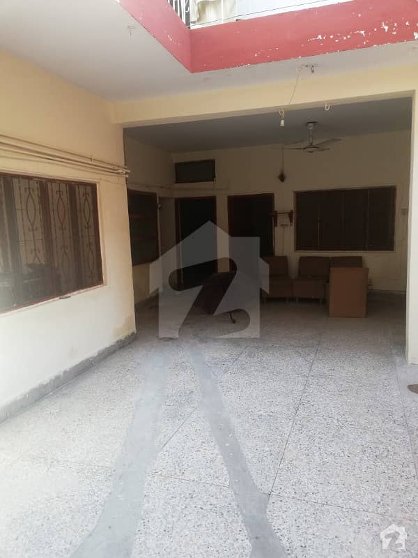 Beautiful House Is Available For Sale In Haji Chowk Muslim Town Haji