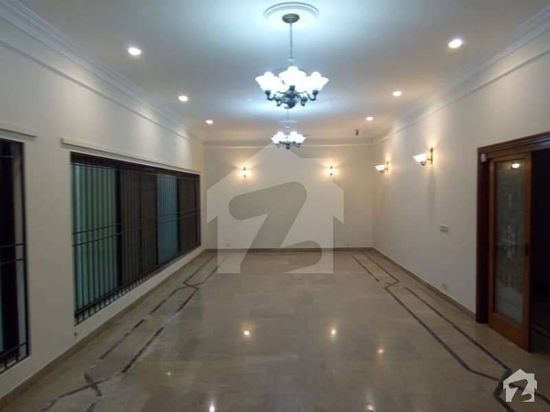 200 Square Yards Independent House For Rent GulshaneMaymar Sector X
