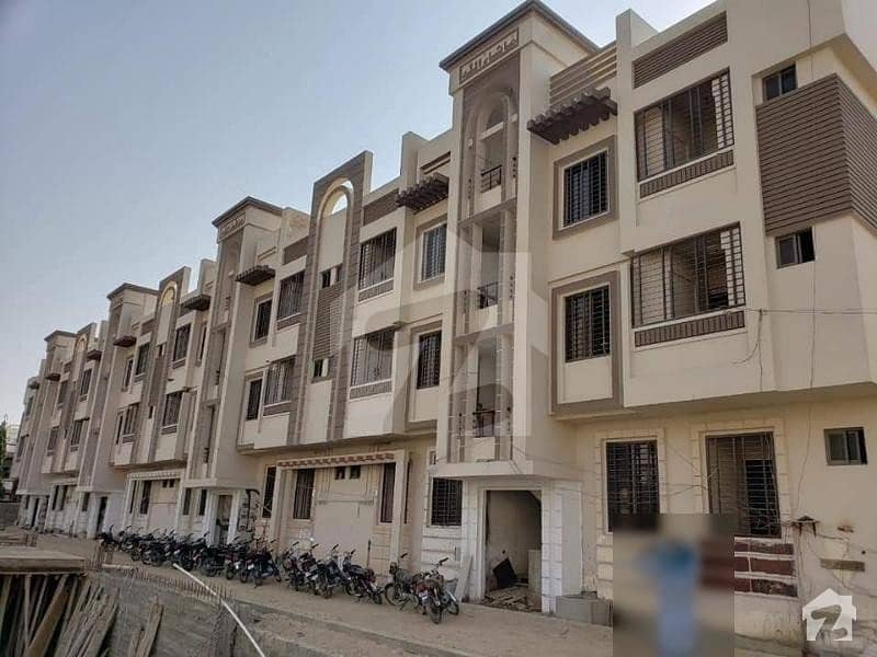 Well Built Apartment Available In Kinges Cottages University Road, Karachi ID19013508