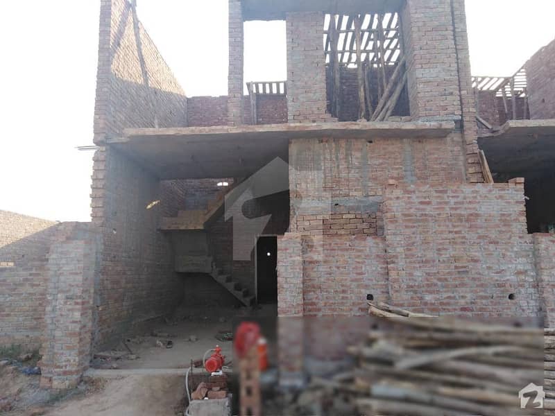 A Beautifully Built House At Good Location House For Installment Plan