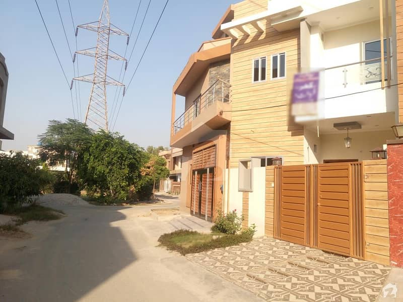 Here Is A Good Opportunity To Live In A WellBuilt House Lahore Medical