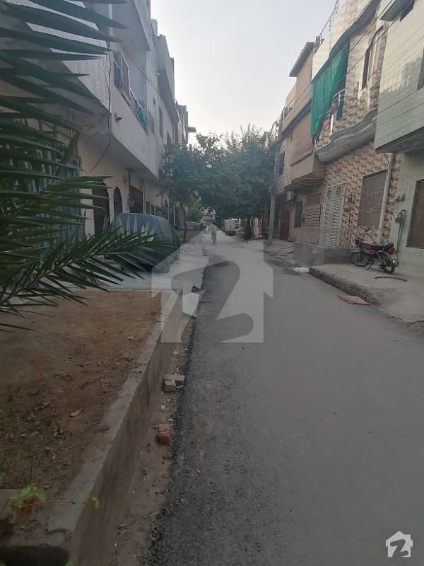 3 Marla Single Storey House For Sale In LDA Tajpura Scheme D Block
