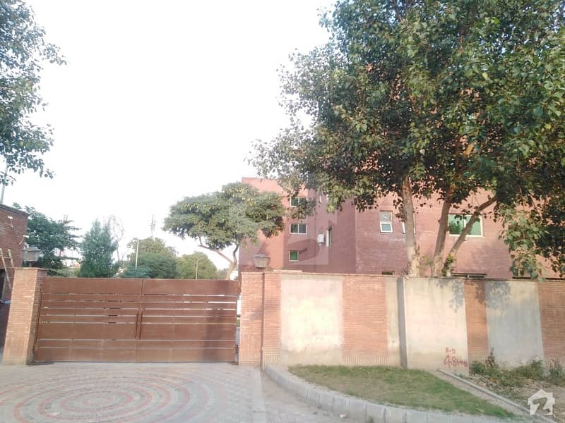 Fully Residential Apartments For Sale Faisal Town, Lahore ID18954614
