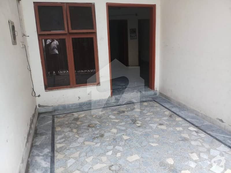8 Marla Single Storey House For Rent In Walton Road Lahore Cantt
