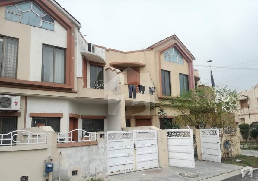 A Beautifully Built House At Good Location Eden Lane Villas 2, Eden