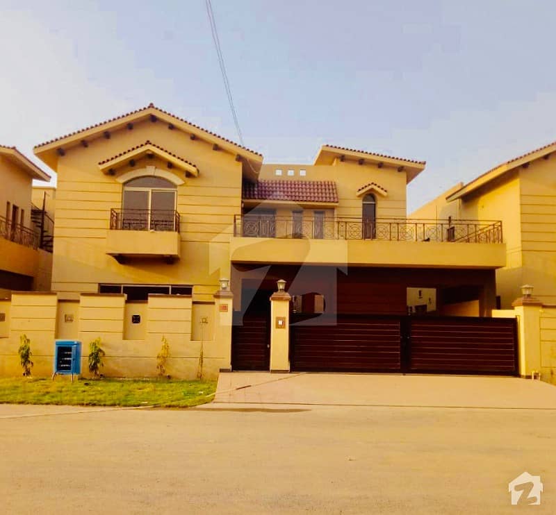 One Kanal Brigadier House For Sale Demand 420 Lac Askari 10 Sector F
