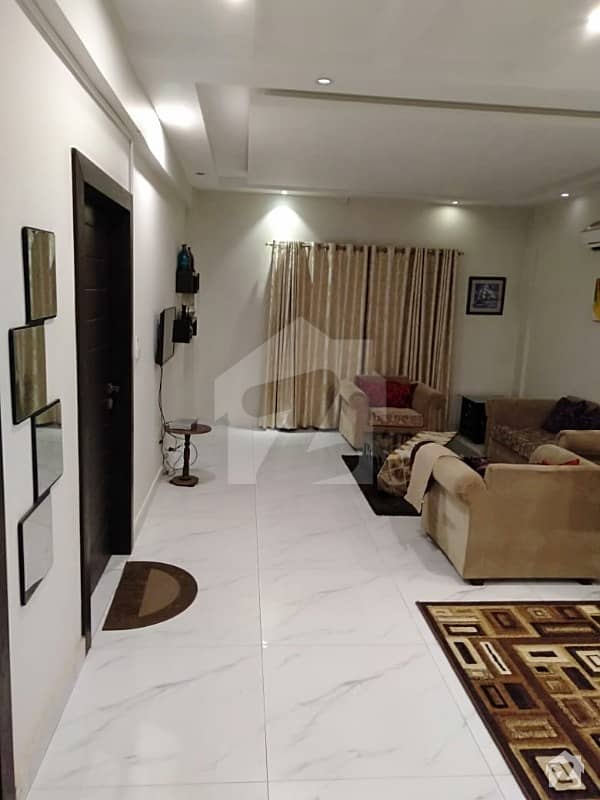 Beautiful 1 Bedroom Fully Furnished Apartment Available For Rent In