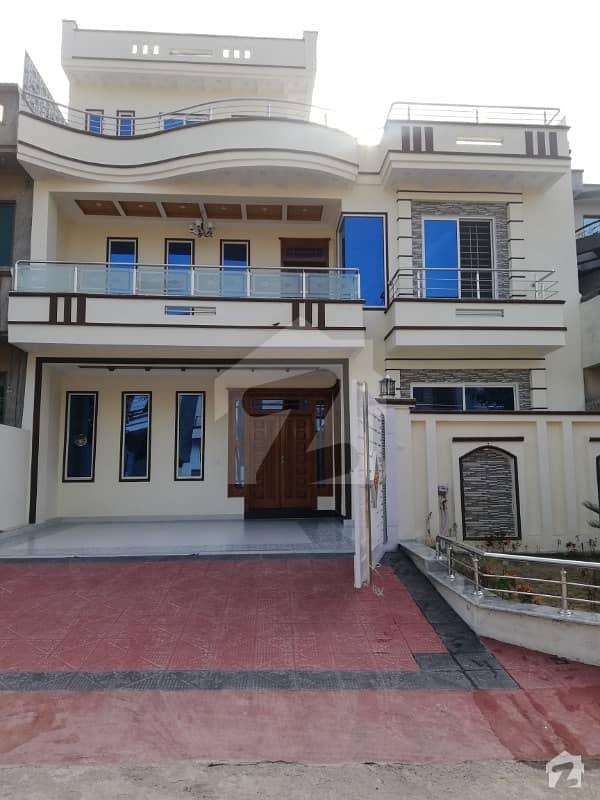 3570 Brand new Double story house for sale Owner Built with original