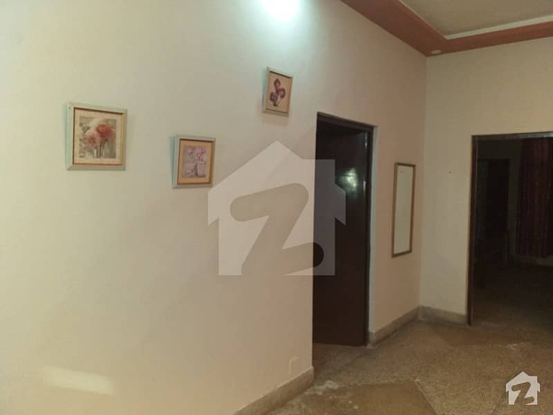 Beautiful Portion Available For Rent In Old Officers Colony Old Officers Colony, Saddar, Cantt