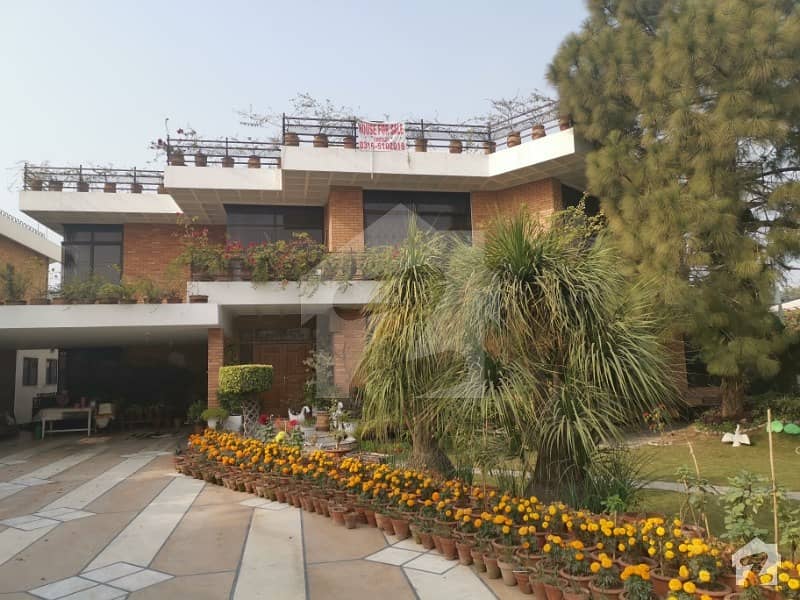 Beautiful House On Main Race Course Road Race Course, Rawalpindi
