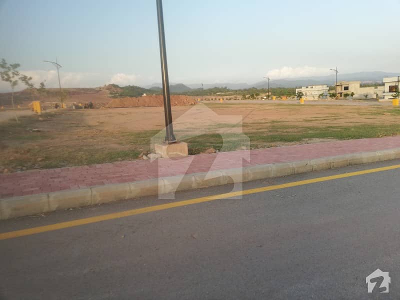 Sector J 10 Marla Plot For Sale Sector Prime Location Bahria Enclave