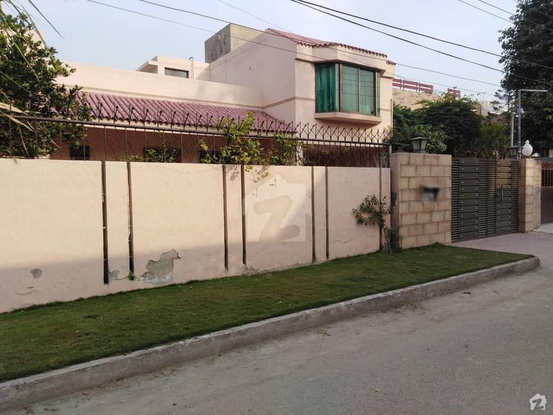 1 Kanal Single Storey House Is Available For Sale Model Town Block M