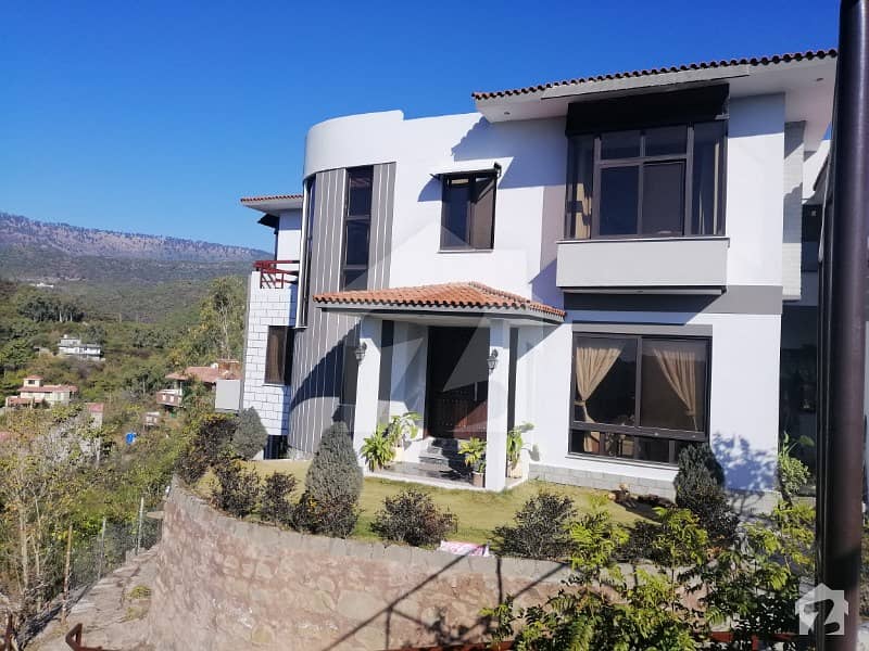 Beautiful House At Dream Location Chattar, Islamabad ID20752886