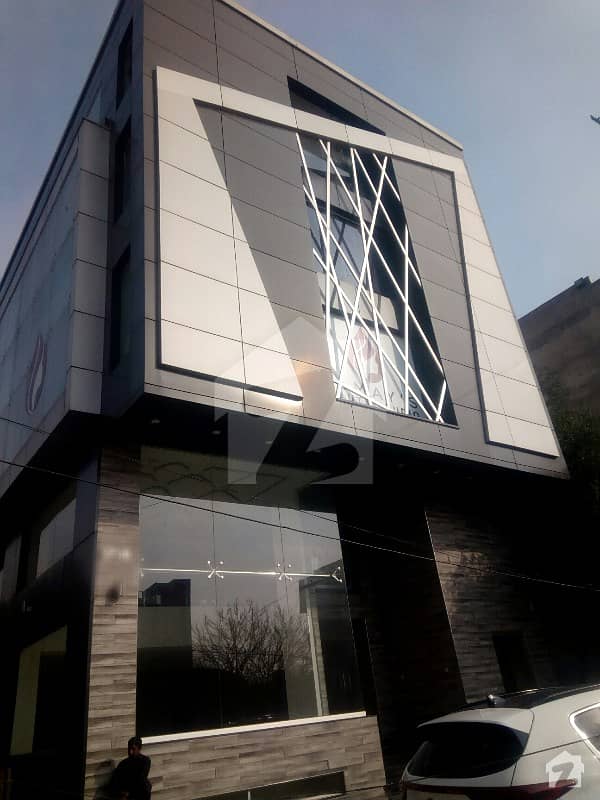 For Office Luxury Building Available For Rent Model Town, Lahore